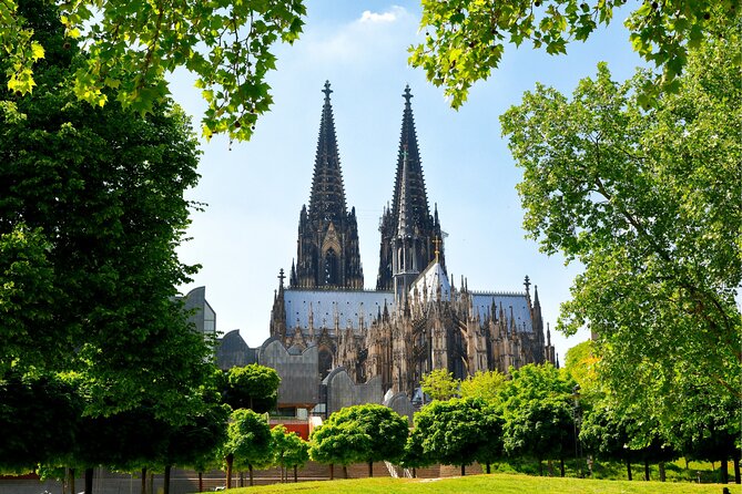 Cologne Scavenger Hunt and Highlights Self Guided Audio Tour - Price, timing, and who gets the best value