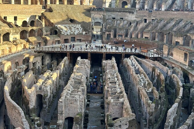 Colosseum Arena Digital audio Guided tour & Forum palatine entry - What this Colosseum experience actually offers