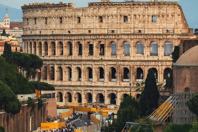 Colosseum, Roman Forum and Palatine Hill Tour With Audio - Why this three-hour route works