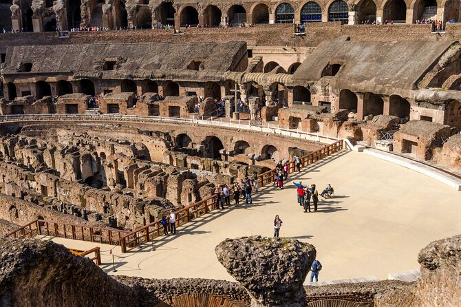 Colosseum , Roman Forum and Palatine Hill with Audio Guide - Palatine Hill and the view toward Circus Maximus