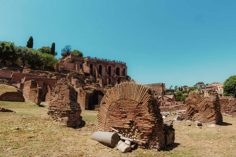 Colosseum & Roman Forum Entry with Audio Guide - What the $30 price really buys you