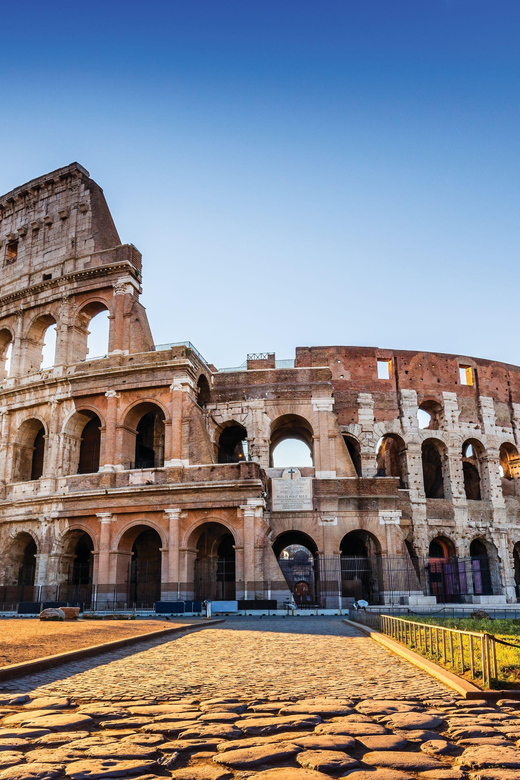 Colosseum, Roman Forum, Palatine Hill access and AudioGuide - Walking through the Roman Forum for 45 minutes
