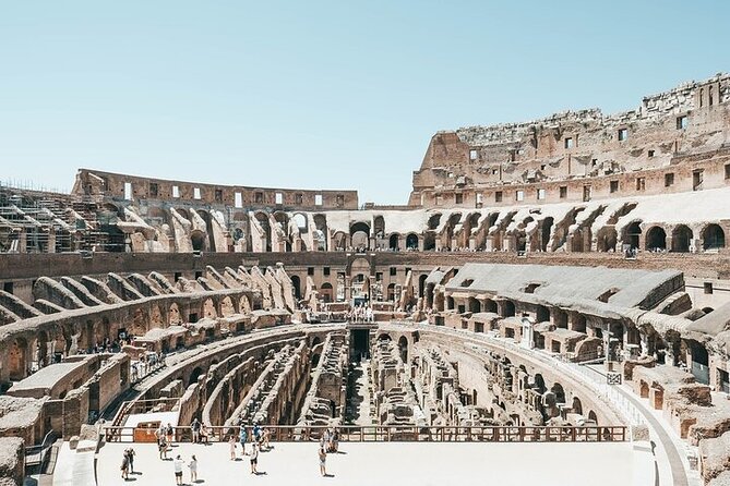 Colosseum, Roman Forum & Palatine Hill Admission With Audio Guide - Getting to the Colosseum at the right moment