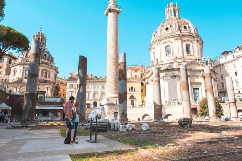 Colosseum, Roman Forum & Palatine Hill Entry and Audioguide - Climbing Palatine Hill for the best broad views