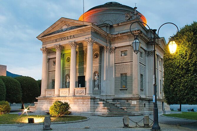 Como Walking Tour with Audio and Written Guide by a Local - Villa Olmo and the return to the lake