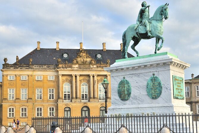 Copenhagen Scavenger Hunt and Highlights Self Guided Audio Tour - Marble Church and the Round Tower