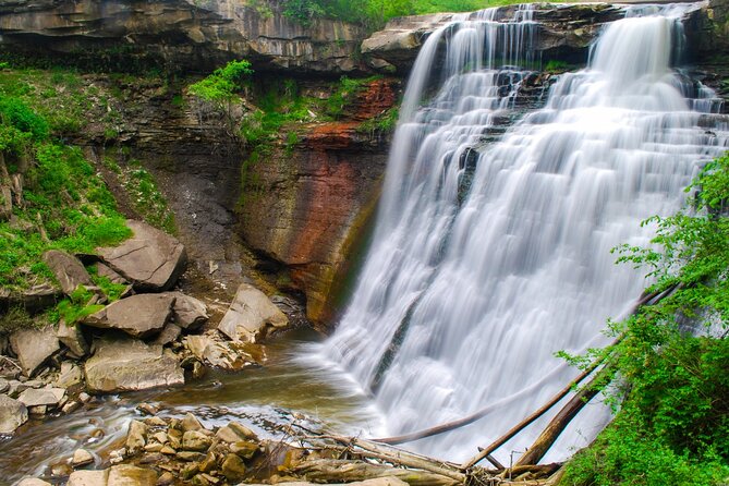 Cuyahoga Valley National Park Self-Guided Driving Audio Tour - Brecksville brings nature closer to town