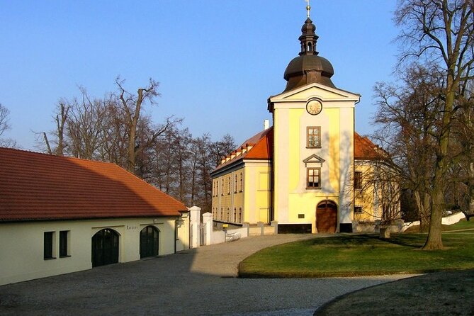 Czech Castles Scooter Tour for 1 day. The North Way. (audio guide) - Roztoky Castle: a quieter final stop