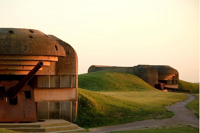 D-Day private tour Omaha Beach from Caen with audio guide. - One quiet hour at the American Cemetery