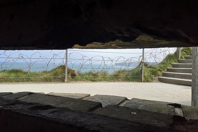 D-Day private tour Omaha Beach from Caen with audio guide. - Audio guide or live commentary?