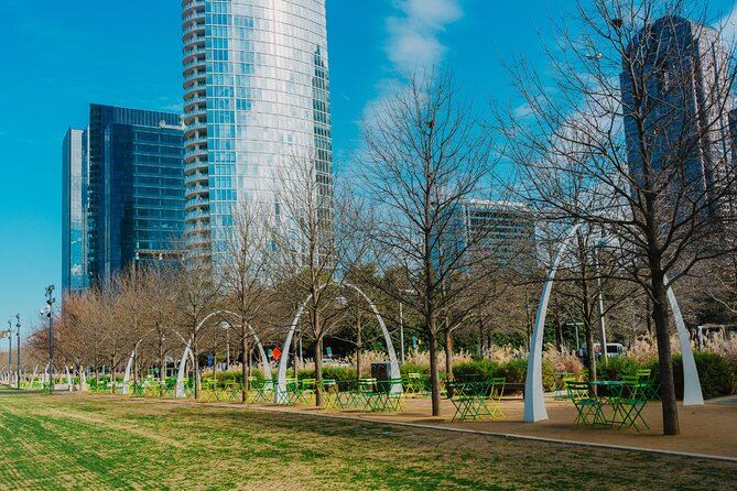 Dallas JFK Assassination Self-Guided Audio Driving Tour - Where the Driving Can Get Tricky