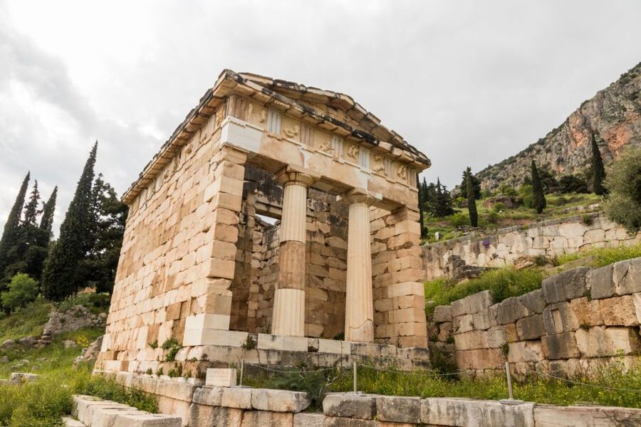 Delphi: Archaeological Site & Museum Ticket with Audio Tour - See the Treasury of the Athenians