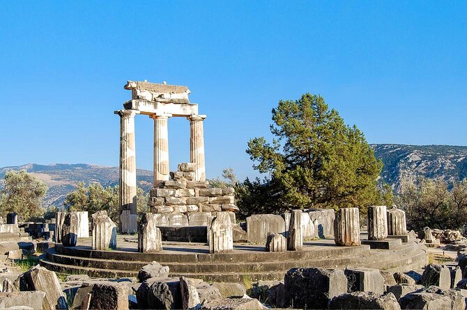 Delphi: Self-guided Audiovisual Tour with 3D Representations - Key points before you book