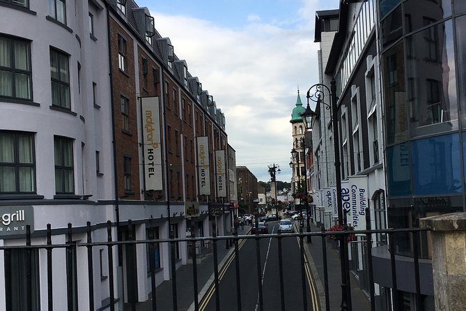Derrie Danders: Highlights of the Walled City a Self-Guided Audio Tour - First Derry Presbyterian Church and Butcher’s Gate