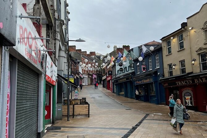 Derrie Danders: Unveiling Derry's Dark & Haunted Past Audio Tour - From Lizzie O’Farrell’s to Butcher’s Gate