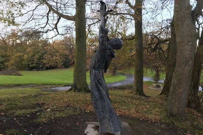 Derrie Danders: Wander around the Waterside on a self-guided GPS audio tour - Railways and the Peace Tree