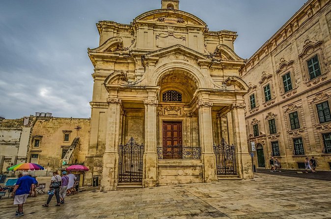 Discover Fantastic Valletta: Self-Guided Audio Tour - Nenu the Artisan Baker and Maltese food stops