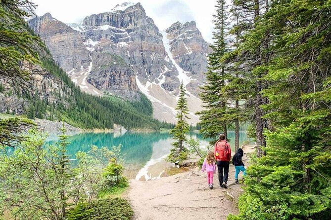 Discover the Lake Agnes Tea House Trail with an Audio Nature Tour - Reaching the Lake Agnes Tea House
