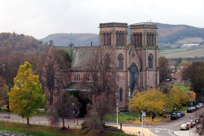 Discovering Inverness: A Self-Guided Audio Tour of the Capital of the Highlands - The Inverness War Memorial and the route outward