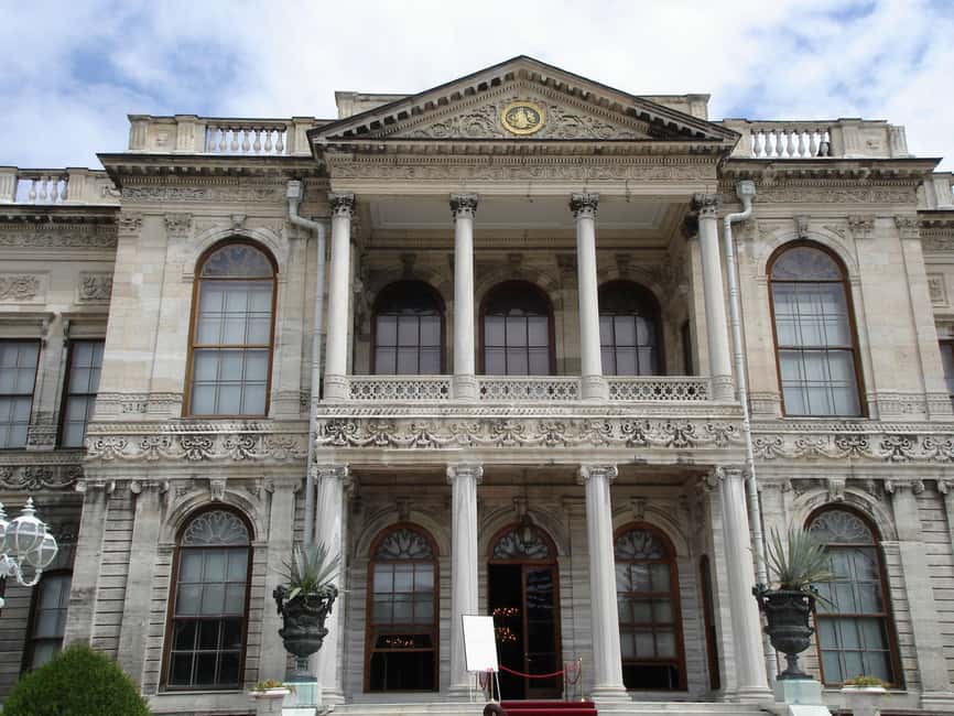 Dolmabahce Palace & Harem Skip-the-Line Entry & Audio Guide - Who will find the $54 price worthwhile?