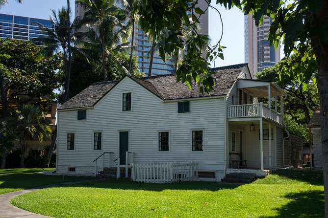 Downtown Honolulu Self Guided Walking Audio Tour - Kawaiahaʻo Church and the missionary period