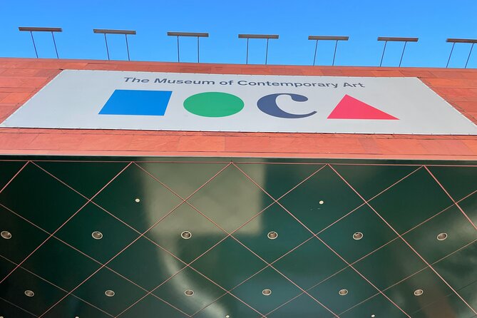 Downtown Los Angeles: A Self-Guided Audio Tour - How the VoiceMap format works in practice