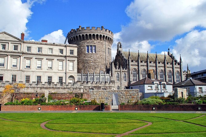 Dublin Walking Tour with Audioguide on Your Smartphone - What this Dublin audio walk really offers