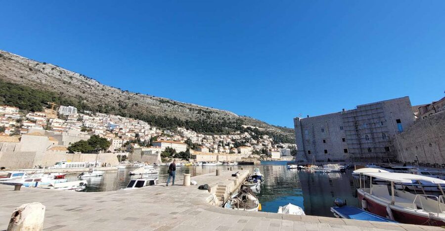 Dubrovnik: Old Town Highlights Tour with Audio Guide - What the $9 price gets you