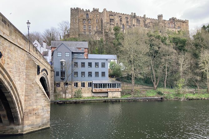 Durham’s Landmarks and Legends: A Self-Guided Audio Tour - Palace Green and the final approach