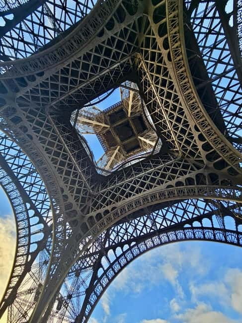 Eiffel Tower Ticket: Summit or 2nd Floor + Audioguide - Why the Eiffel Tower is worth your time