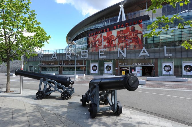 Emirates Stadium and Arsenal Museum Entrance Ticket Including Audio Guide - Why the self-guided format works