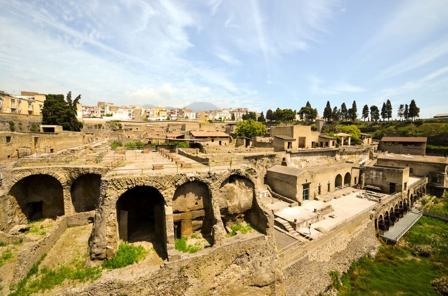 Ercolano: Herculaneum Entry Ticket with Optional Audio Guide - Finding shade, food, and a comfortable pace