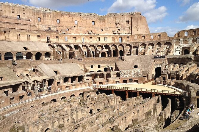Escorted Colosseum, Forum and Palatine Tickets with E-Audioguide - What this Colosseum experience actually provides