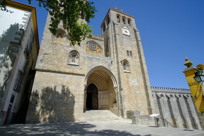 Explore the Highlights of Evora: Self-Guided GPS and Audio Tour - Cadaval Palace beside the Roman Temple