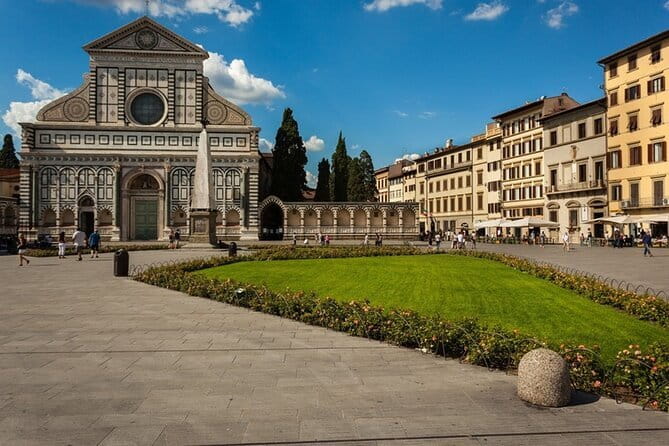 Fast Track Entrance to Galleria dell'Accademia With Audio Guide - Using the QR-code audio guide