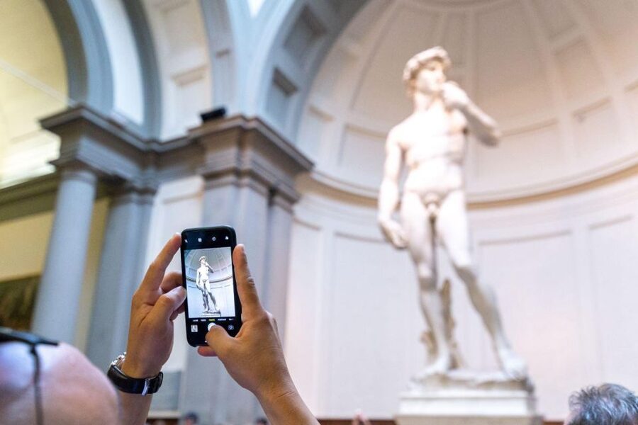 Florence: Accademia Gallery Skip-the-Line with Audio Guide - What skip-the-line entry really saves
