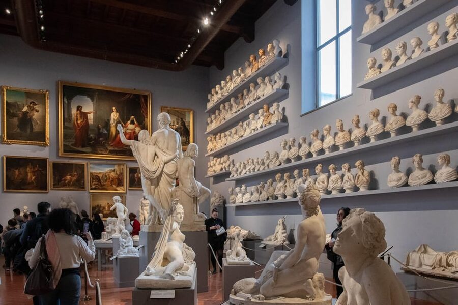 Florence: Accademia Ticket & Audio Guided Tour with Host - What to bring and what to leave behind