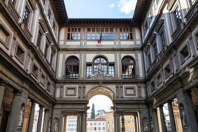 Florence: Best Of - with Tour Leader & Multilingual Audio Guide - Palazzo Vecchio and Piazza della Signoria