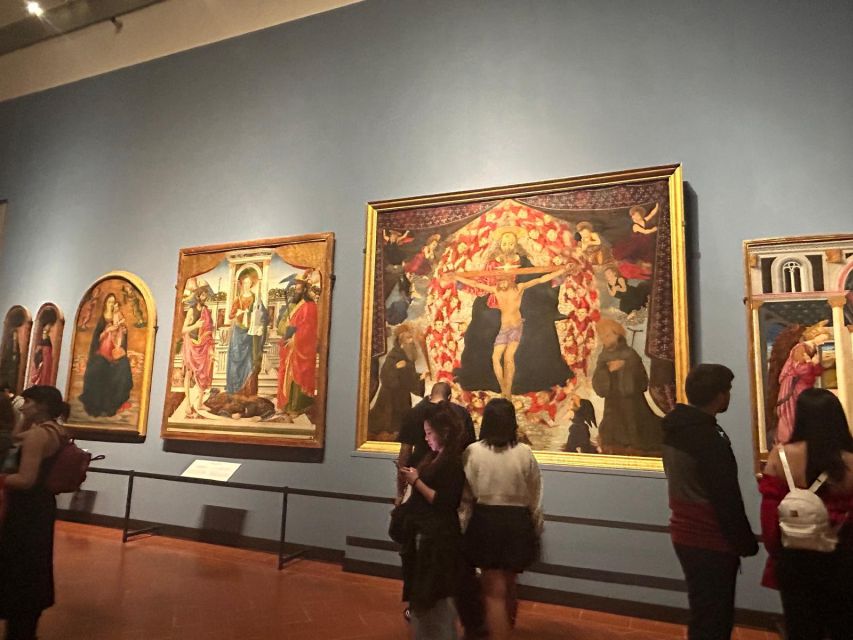 Florence: Michelangelo's David Entrance Ticket and Audio App - Using the Pop Guide app