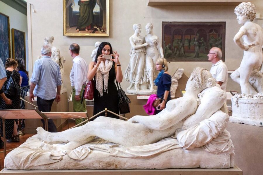 Florence: Michelangelo's David Priority Ticket & Audio App - The Tuscan tasting bonus