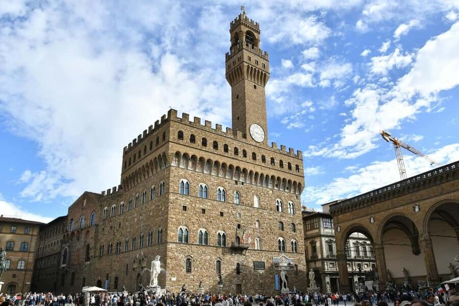 Florence: Palazzo Vecchio Entry Ticket with Audio Guide - What the $36 price gives you