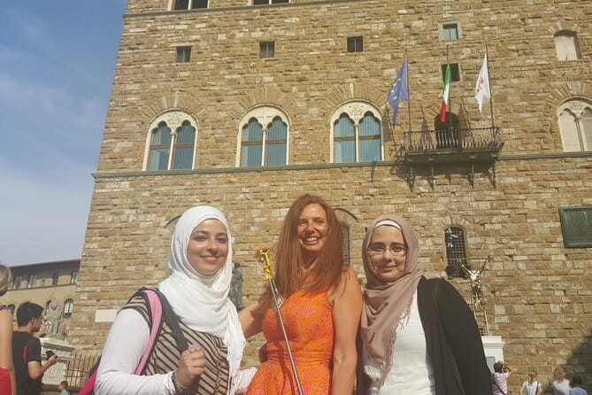 Florence: Uffizi Gallery Audio Guided Tour led by Tour Leader - Michelangelo’s Tondo Doni