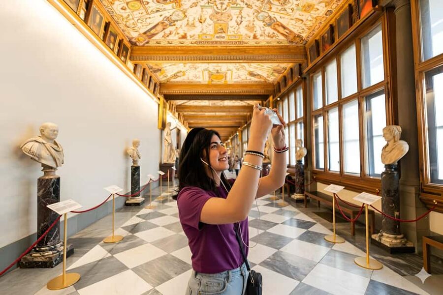 Florence: Uffizi Gallery Reserved Entry Ticket & Audioguide - Why reserved entry matters at the Uffizi