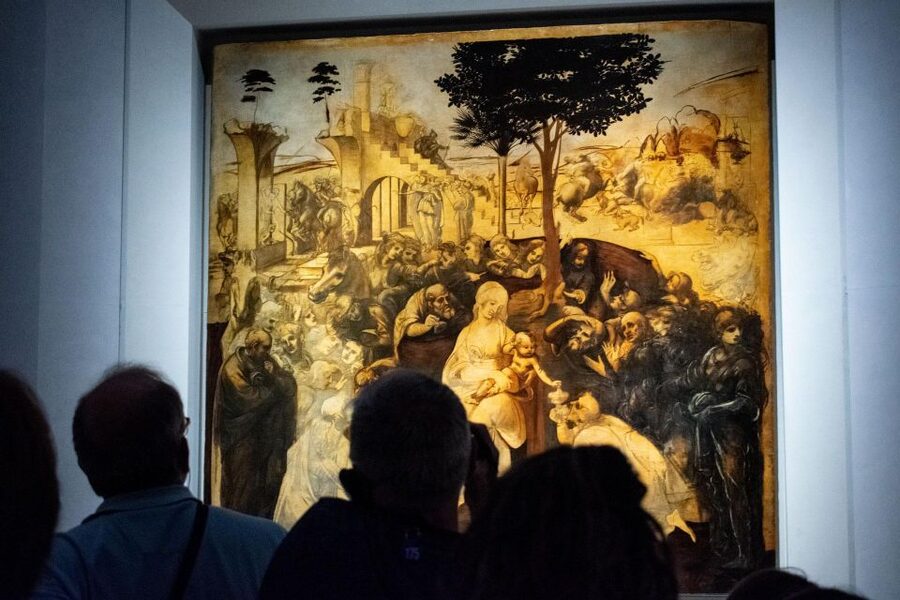 Florence: Uffizi Official timed Entry Ticket & Audio Guide - Stairs, access, and practical comfort