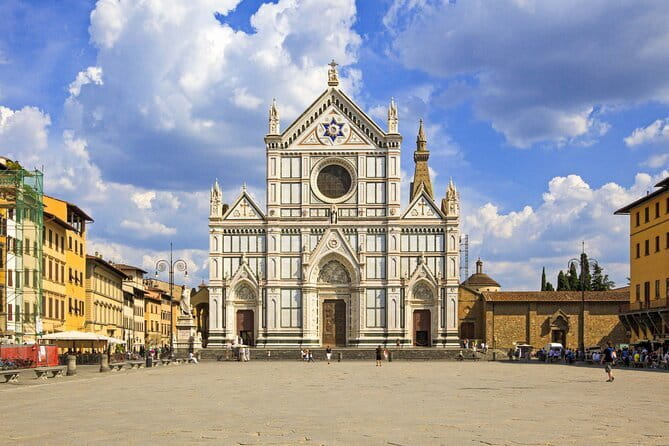 Florence Walking Tour with Audioguide on Your Smartphone - Starting at Santa Maria Novella