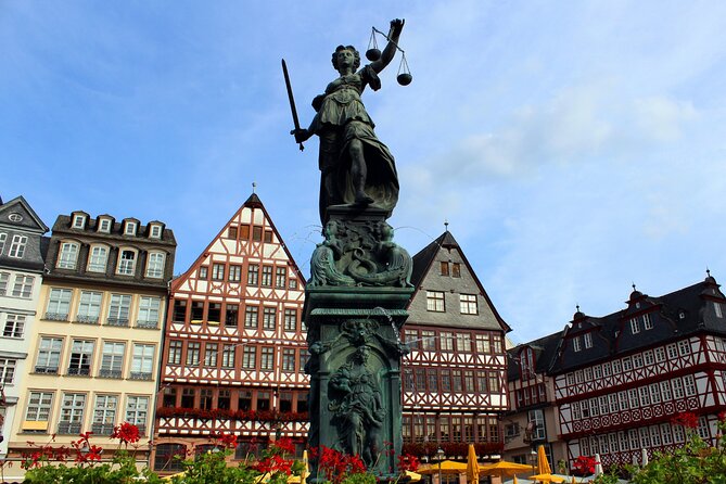Frankfurt Scavenger Hunt and Highlights Self Guided Audio Tour - Alte Oper and a flexible route