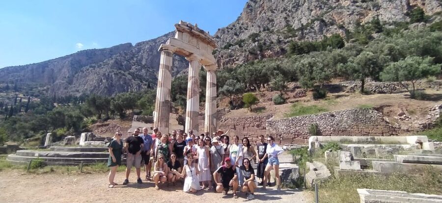 From Athens: Delphi Full Day V.R. Audio Guided Tour - The uphill walk and practical comfort