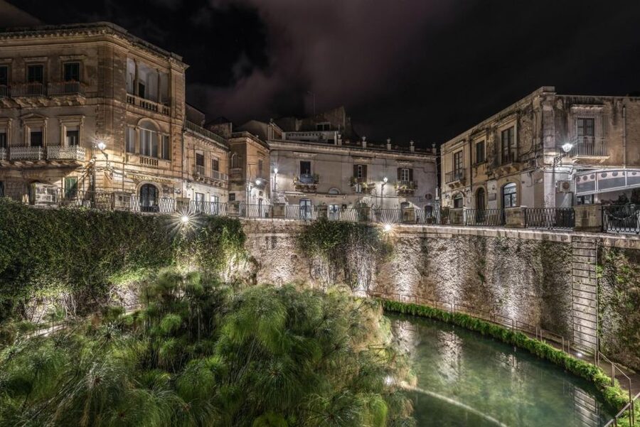From Catania: Siracusa, Ortigia, Marzamemi audio-guided tour - Practical details that affect your day