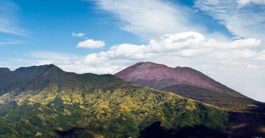 From Naples_ Vesuvius easy transfer+tickets and audioguide - The 25-minute walk to the crater