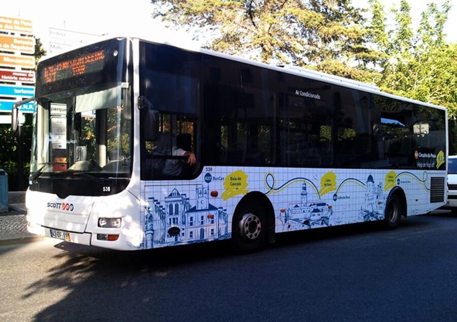 From/To Lisbon: Sintra Hop-on Hop-off Tickets + Audio Guide - What the English audio guide adds